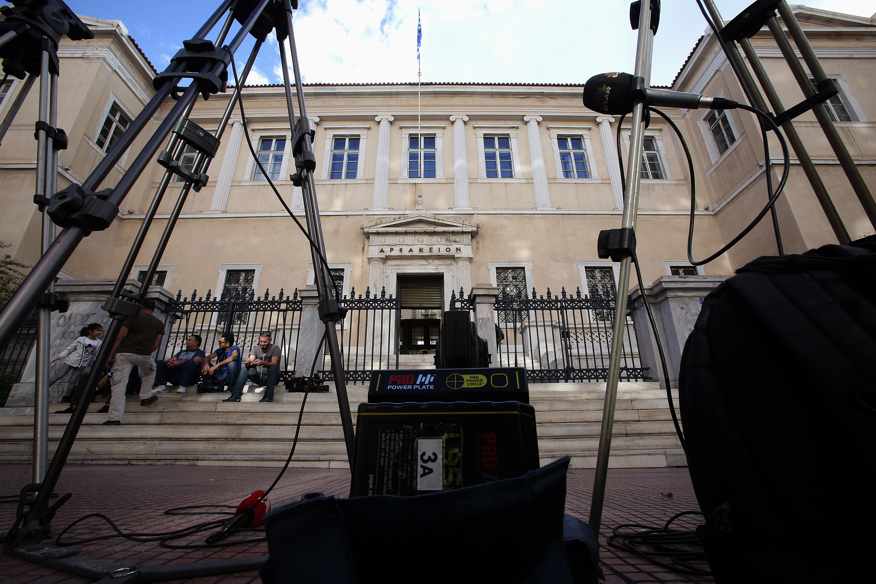 Κρίσιμη συνεδρίαση στο ΣτΕ για τις τηλεοπτικές άδειες