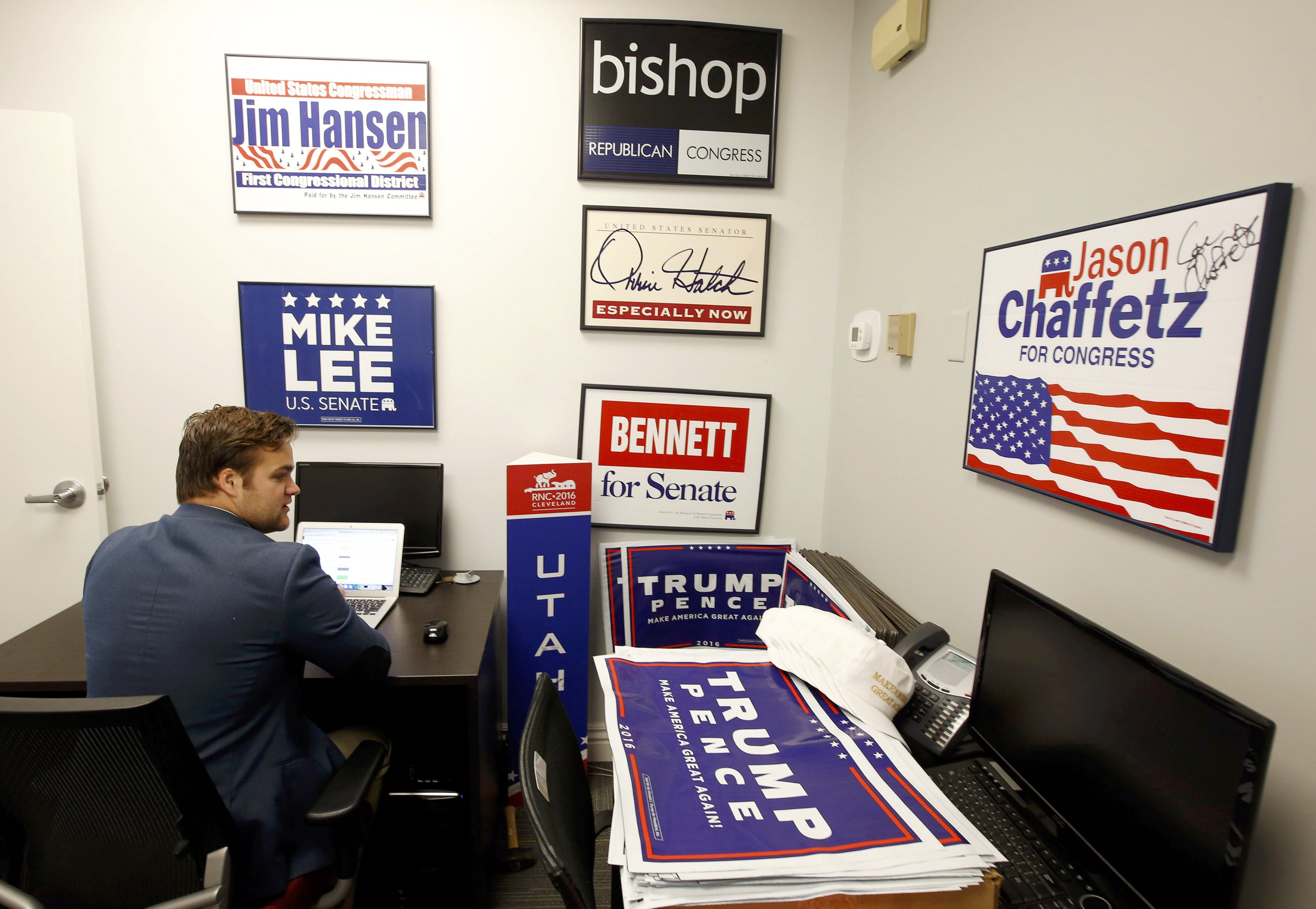 Ο Τραμπ σε Συμπληγάδες, ο κάθε Ρεπουμπλικανός κοιτά το δικό του μέλλον