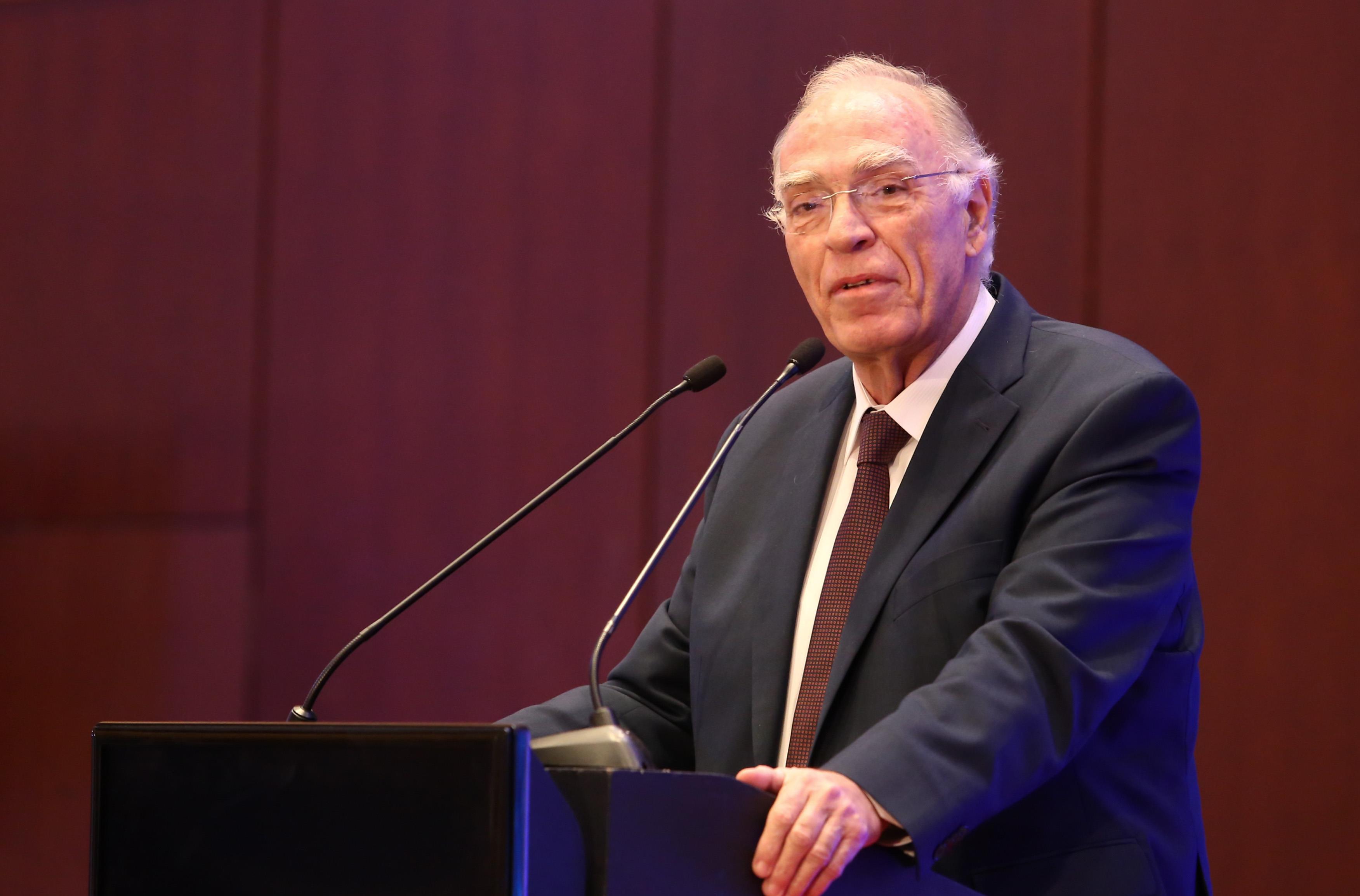 Αναβολή της Διάσκεψης των Προέδρων προτείνει η Ένωση Κεντρώων