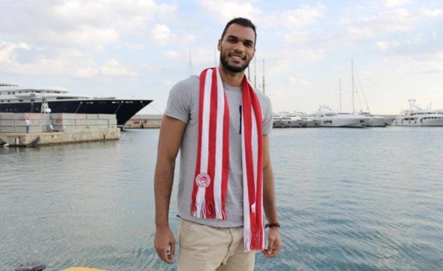 Άτος Κόστα αντί Λιβάν Οσόρια στον Ολυμπιακό