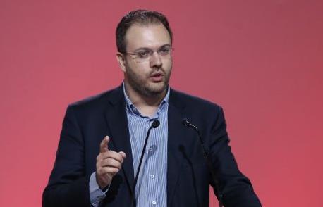 Θεοχαρόπουλος: Ο Ν.Παππάς έπρεπε να έχει ήδη παραιτηθεί