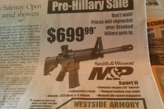 «Pre-Hillary Sale»: Αγοράστε όπλα σε τιμή ευκαιρίας πριν βγει η Κλίντον