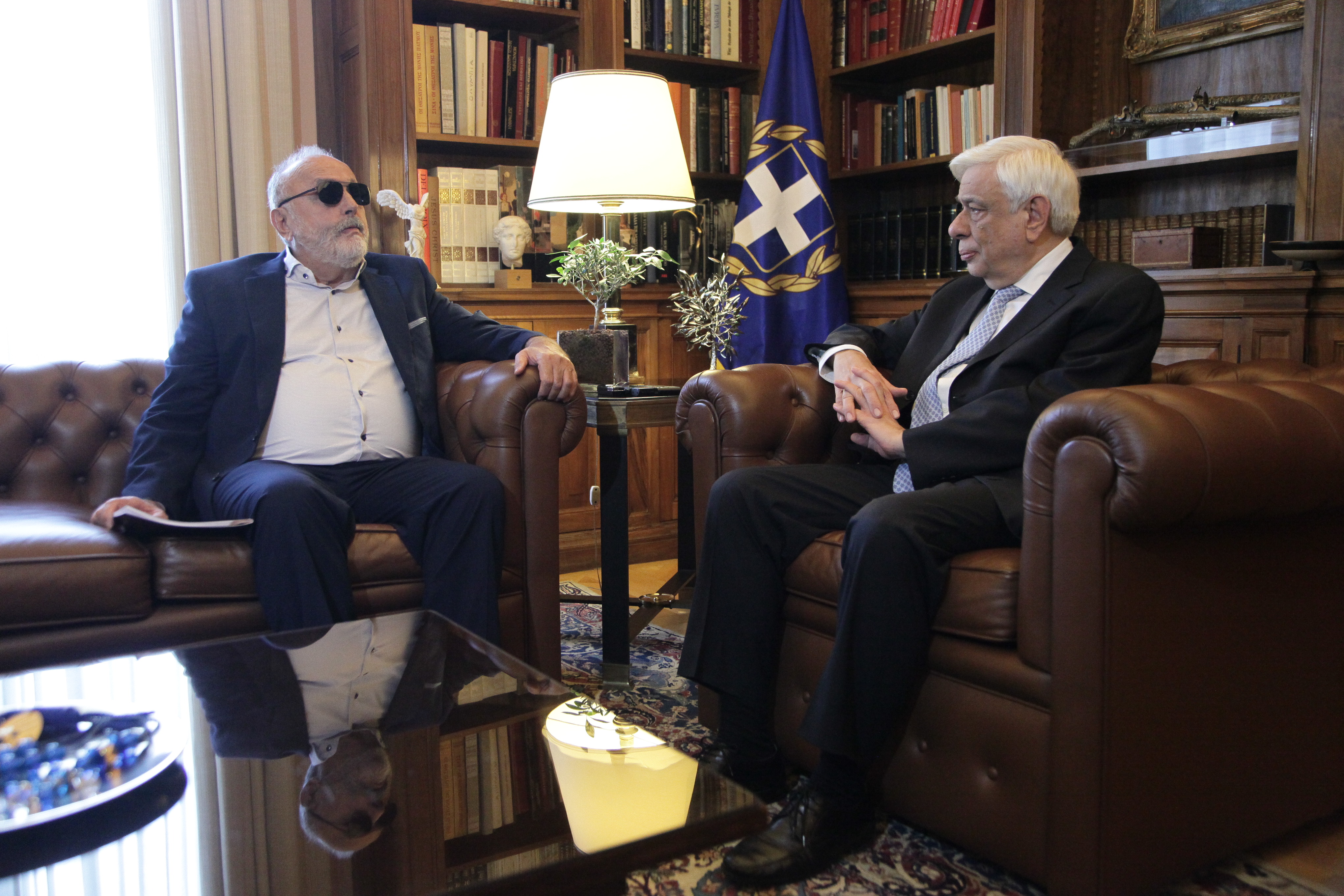 Με τον Πρόεδρο τη Δημοκρατίας συναντήθηκε ο υπουργός Εσωτερικών