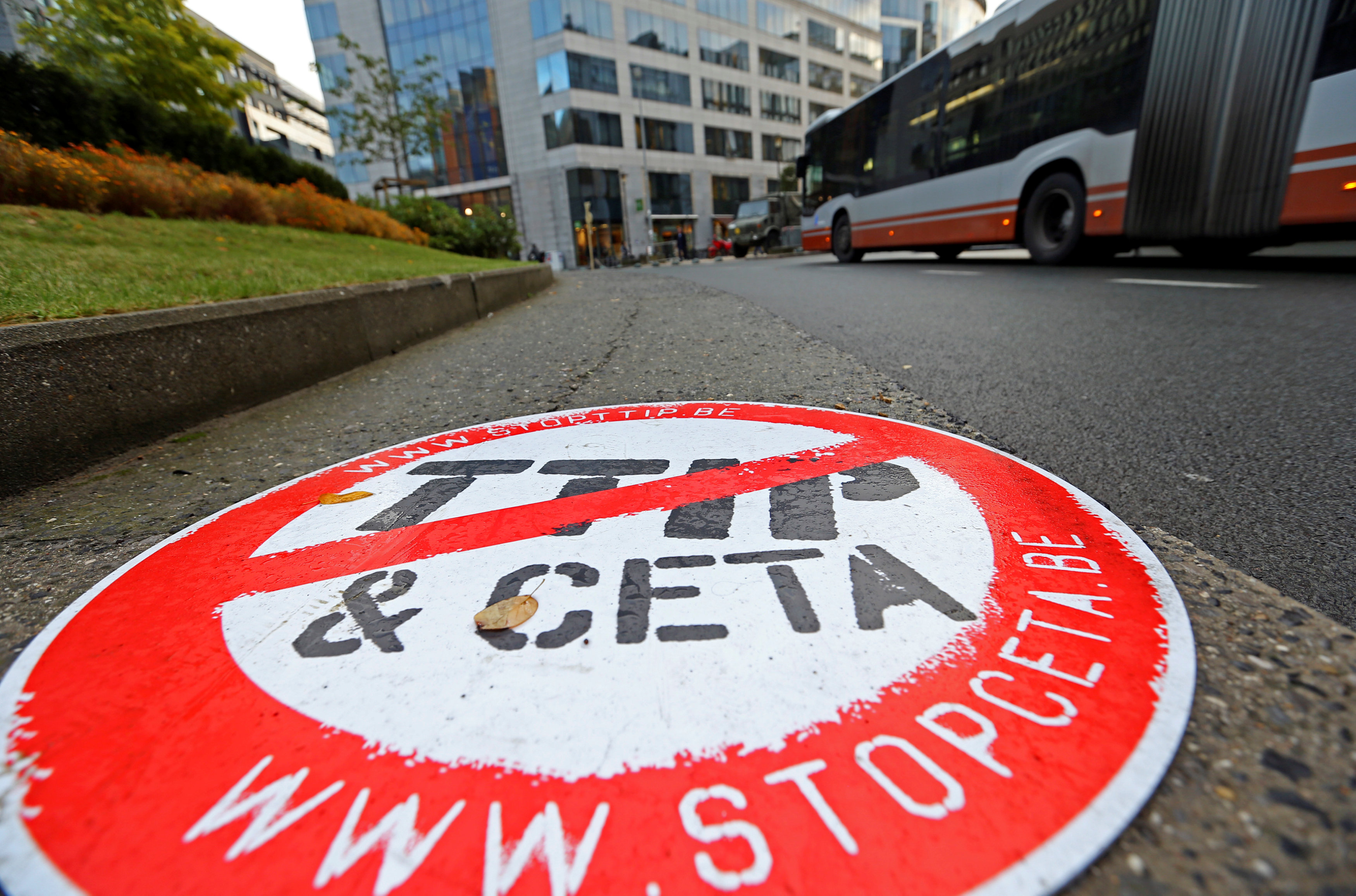Καναδάς: Η μπάλα στο γήπεδο της ΕΕ για την επικύρωση της CETA