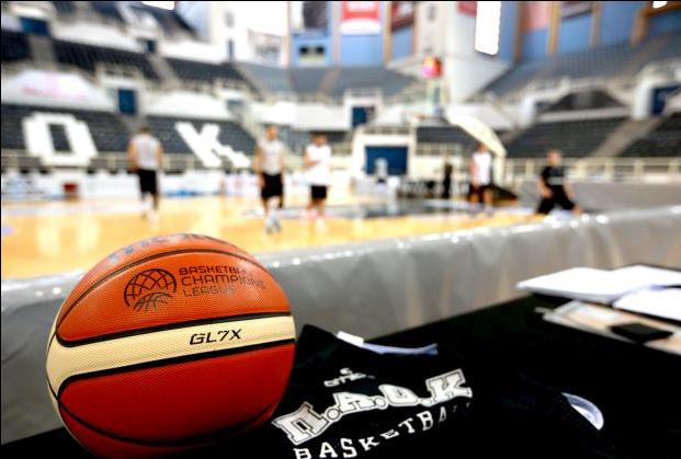 Για την πρώτη του νίκη ο ΠΑΟΚ, με Σαρλερουά η ΑΕΚ