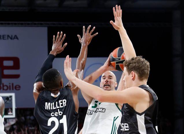 Τεράστια νίκη – ανατροπή στη Γερμανία με… Καλάθη στη λήξη