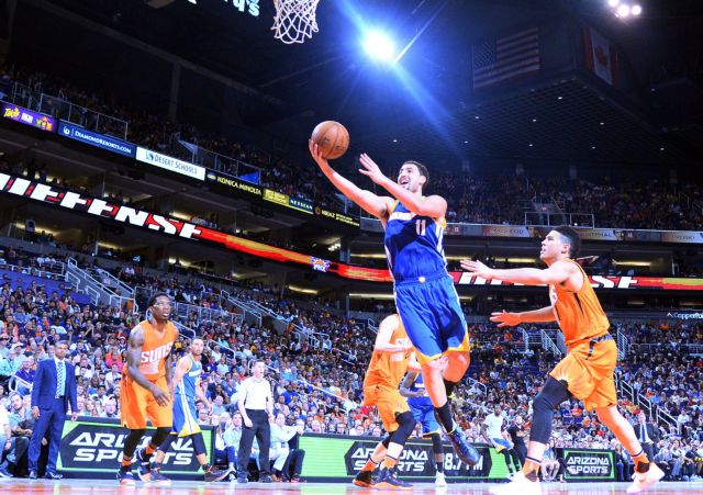 Ο Αντετοκούνμπο εντυπωσιάζει, οι Μπακς χάνουν