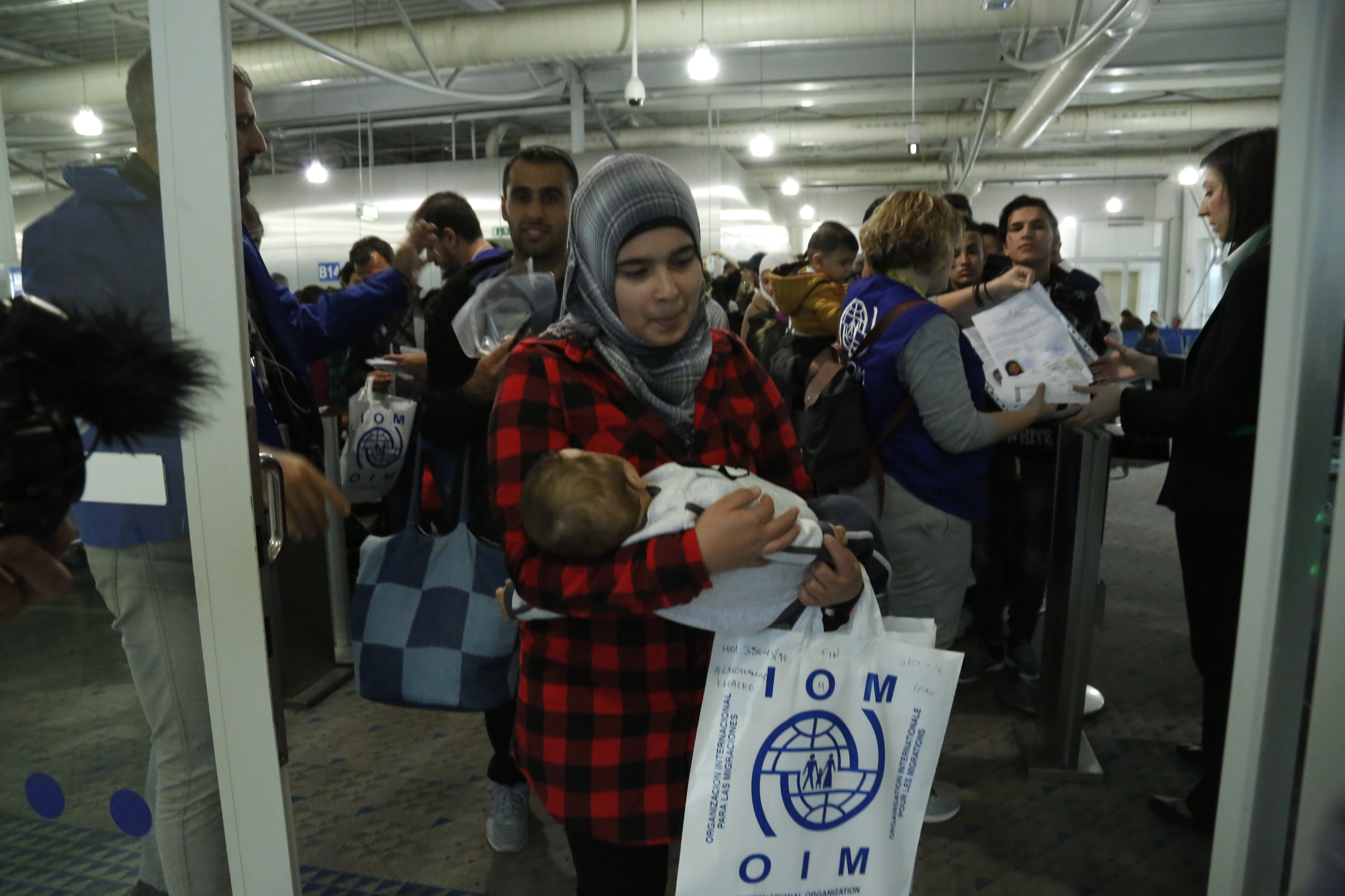 Στη Φινλανδία από την Ελλάδα 111 σύροι πρόσφυγες