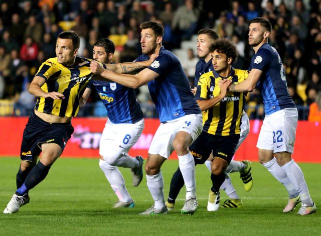 Καλπάζει ο ΠΑΣ, «διπλό» με ανατροπή στο Αγρίνιο