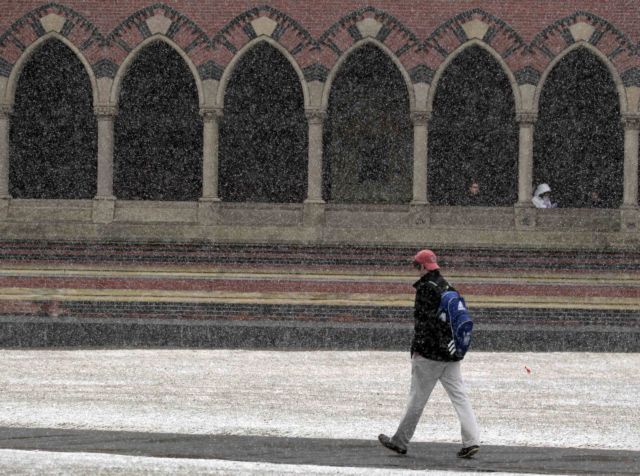 Το Χάρβαρντ αποκλείει την ποδοσφαιρική του ομάδα λόγω σεξουαλικών σχολίων
