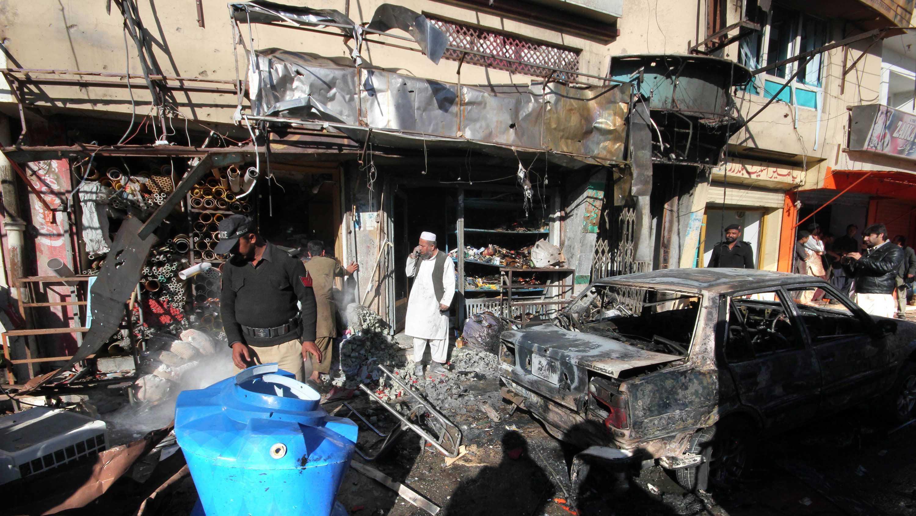 Πακιστάν: Έκρηξη με τουλάχιστον 25 νεκρούς σε τέμενος
