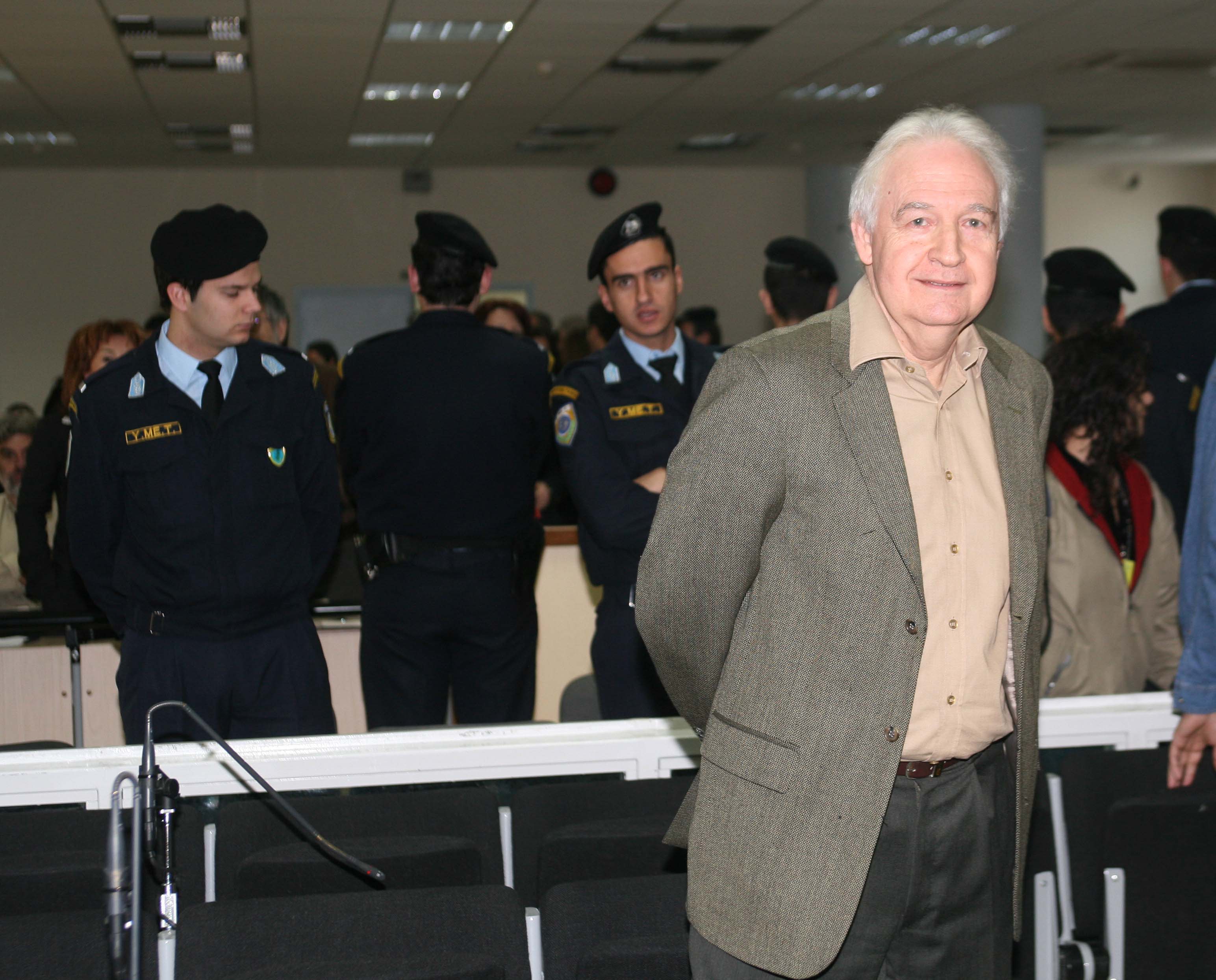 Στην Αντιτρομοκρατική η επιστολή του Αλέξανδρου Γιωτόπουλου