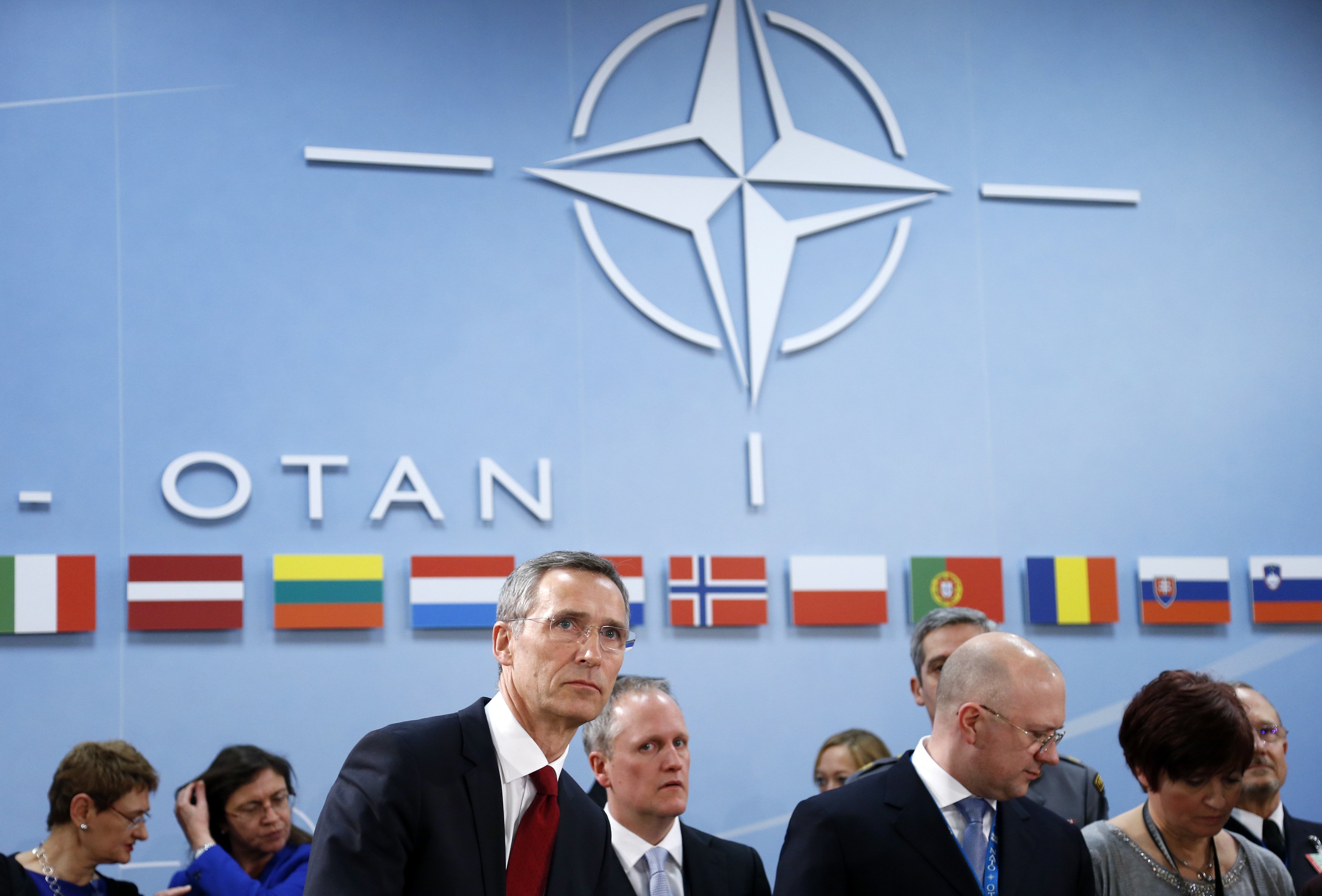 Η Ευρώπη ανησυχεί αν ο Τραμπ θα χειριστεί το ΝΑΤΟ «σαν επιχείρηση»