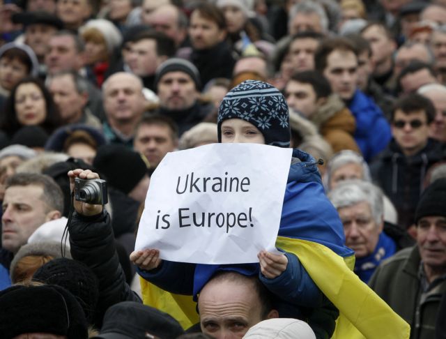 Εγκρίνει επί της αρχής η ΕΕ την κατάργηση της βίζας για την Ουκρανία