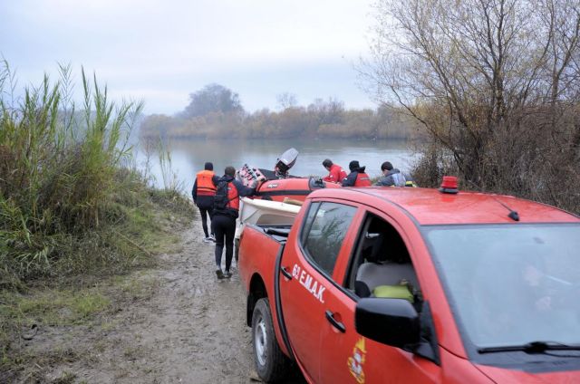 33χρονος ανασύρθηκε νεκρός από την κοίτη του ποταμού Εύηνου