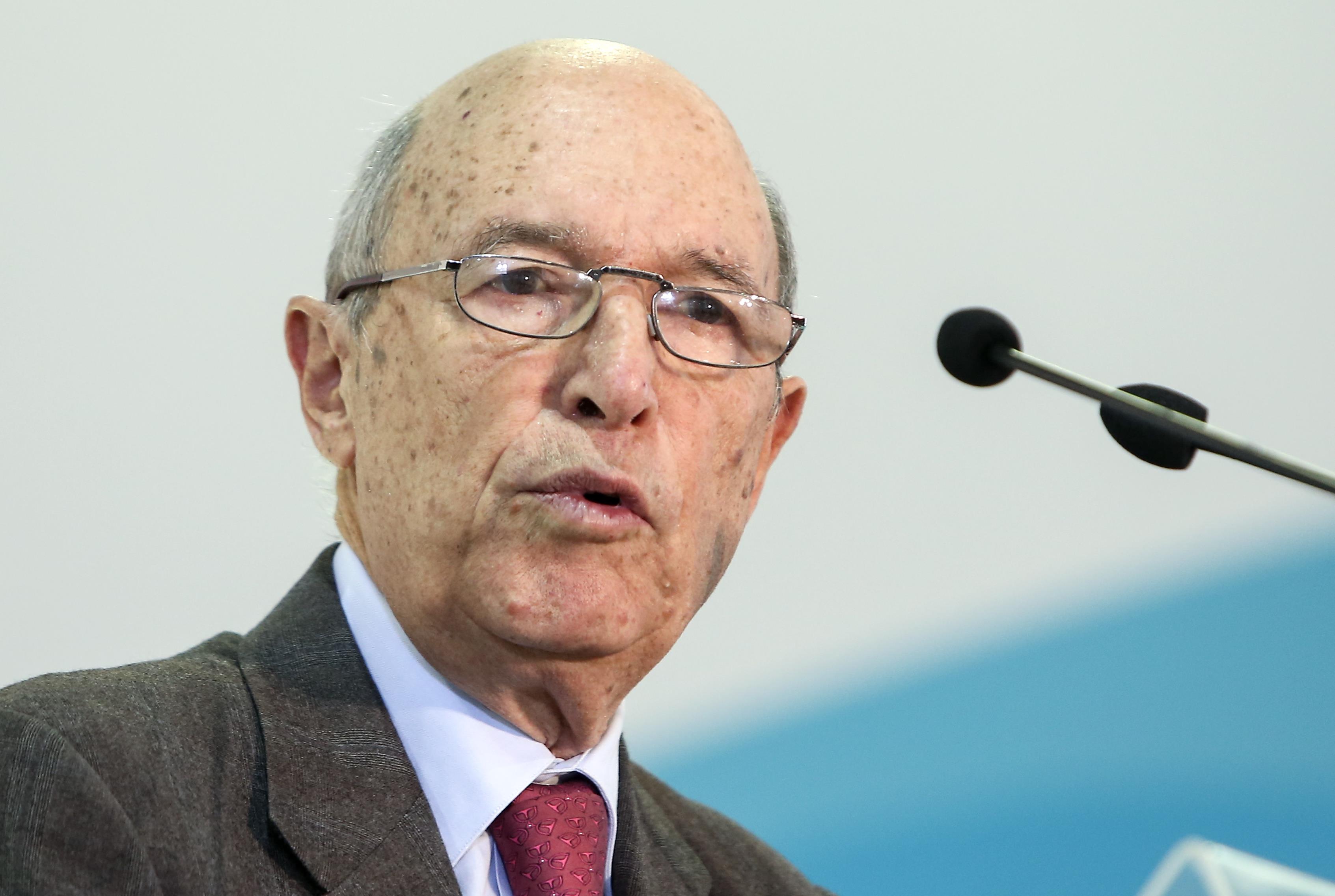 Στο LSE θα μιλήσει την Παρασκευή ο Κώστας Σημίτης