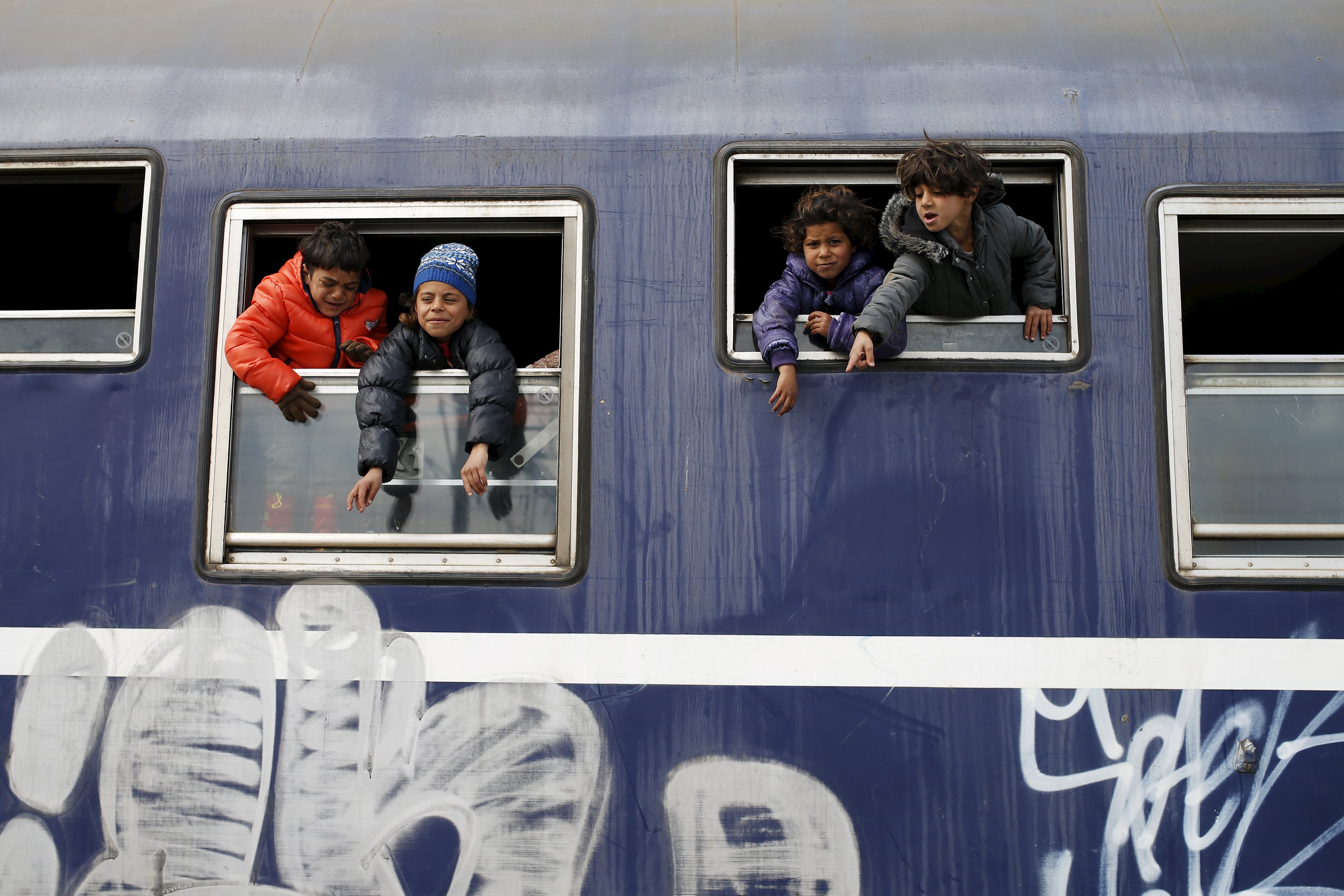 Στέγη για 32 ασυνόδευτα προσφυγόπουλα σε νέο ξενώνα στο Καλαμάκι