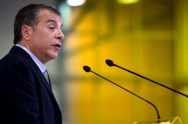 Θεοδωράκης για Τραμπ: Νικάει ο λύκος που ταΐζουμε περισσότερο