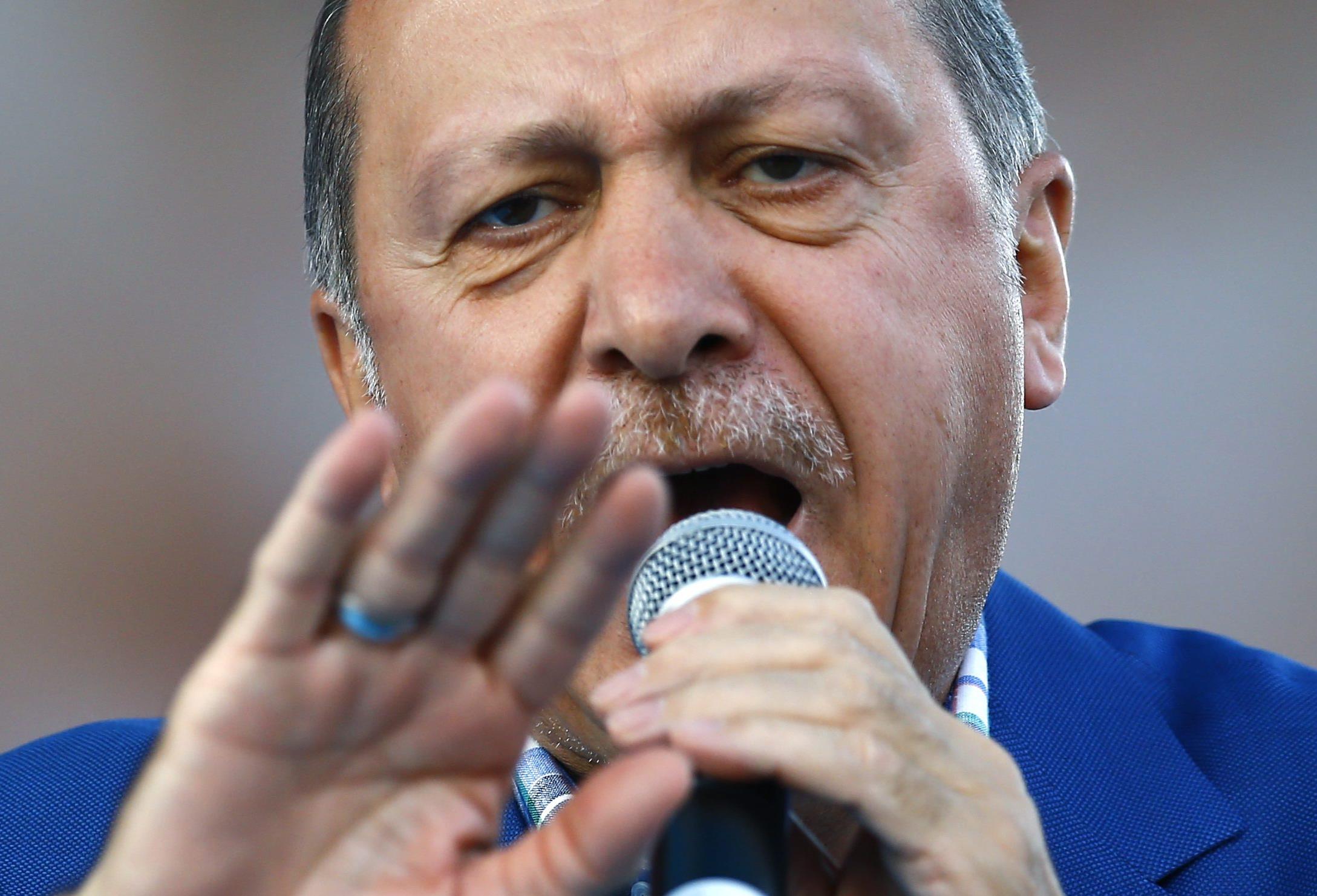 «Καμία αξία» δεν έχει για τον Ερντογάν το ψήφισμα της Ευρωβουλής