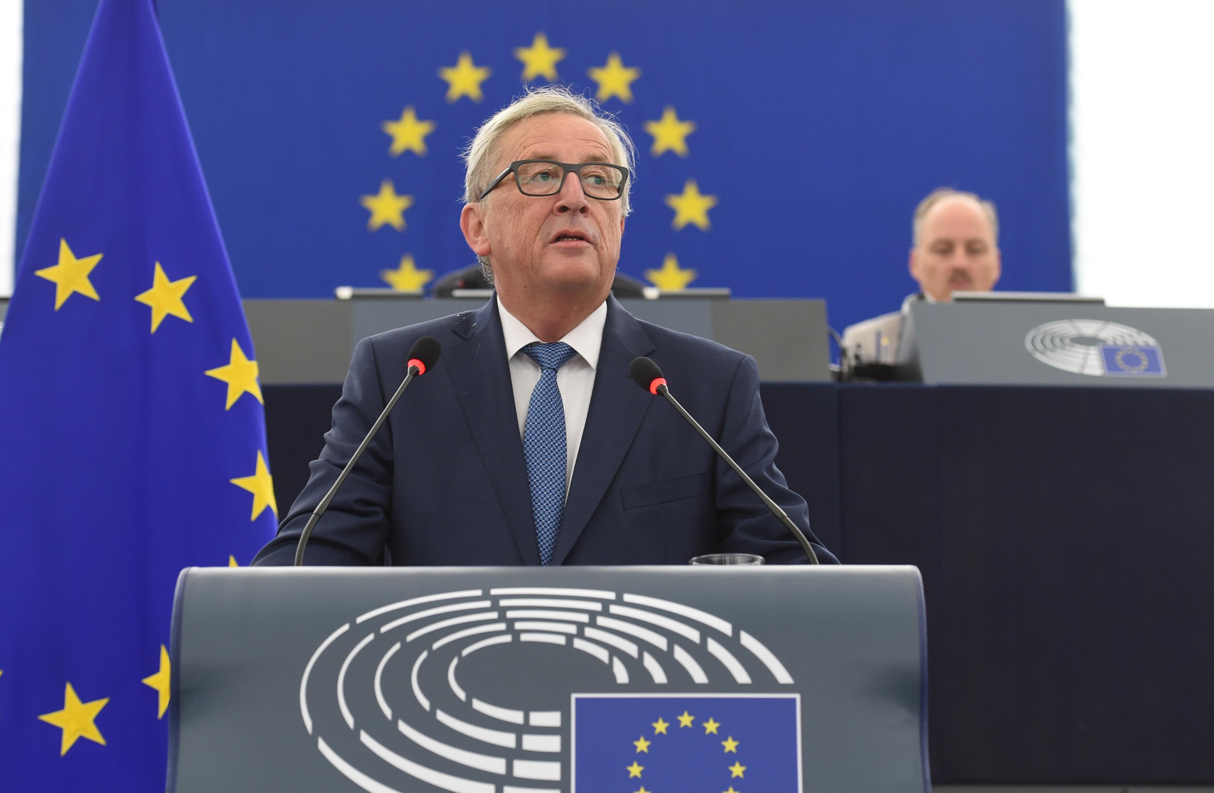 Γιούνκερ προς Τουρκία: Μην υποβαθμίζετε τις προειδοποιήσεις της ΕΕ