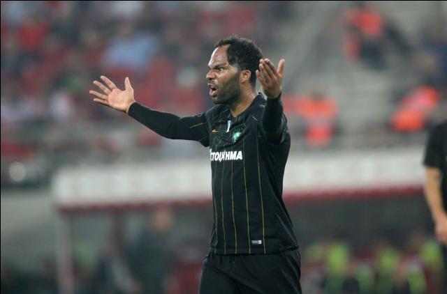 Συζητούν για το «διαζύγιο» ο Λέσκοτ με την ΑΕΚ