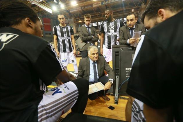 Πρώτο «διπλό» του ΠΑΟΚ, νίκησε 75-70 τη Βαρέζε