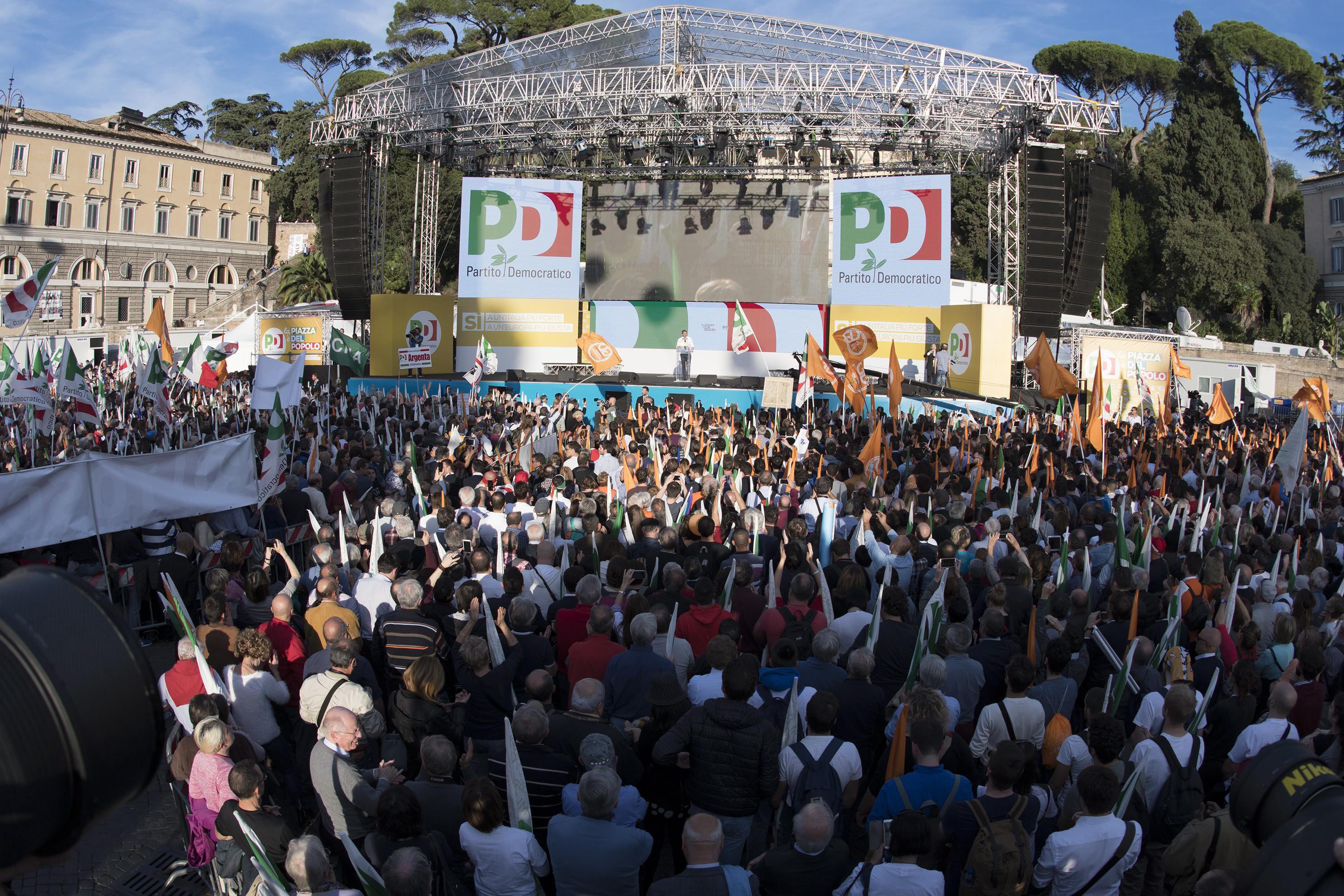 Ενδεχόμενο αναβολής του δημοψηφίσματος πλανάται στην Ιταλία