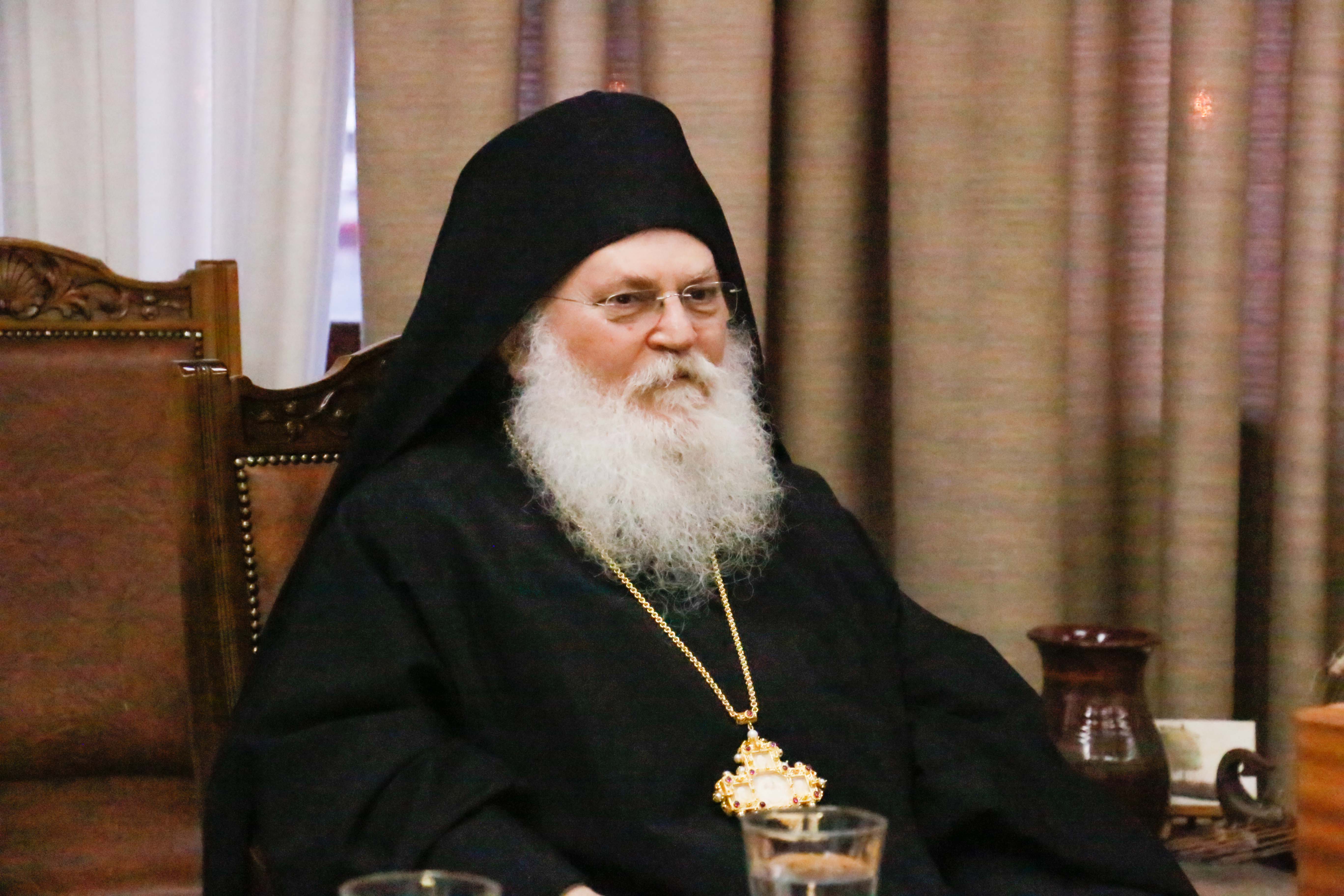 Εφραίμ: Είμαι αμαρτωλός, δεν είμαι απατεώνας