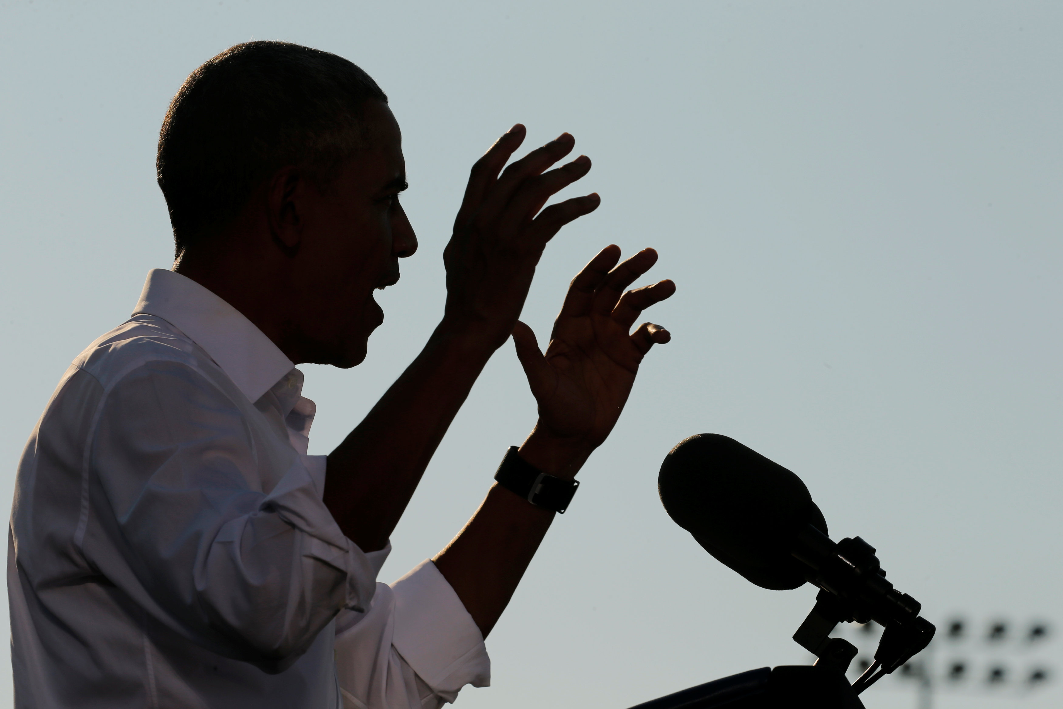 «Κρίνεται η μοίρα της υφηλίου» λέει ο Ομπάμα καλώντας σε ψήφο