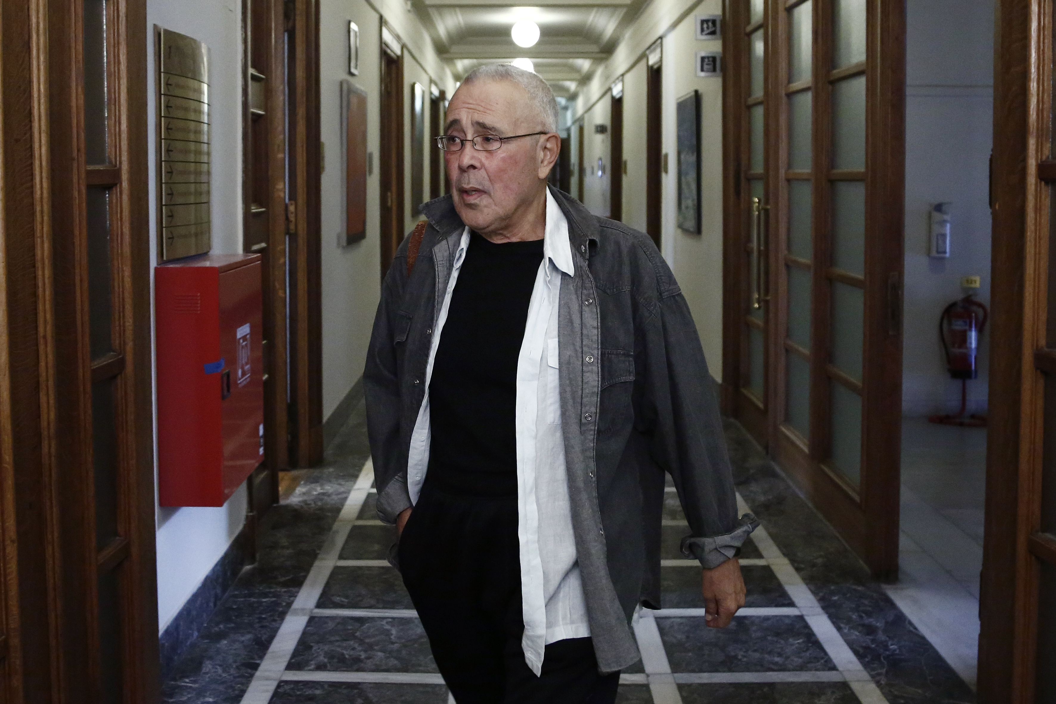 Ζουράρις: Το μάθημα των θρησκευτικών δεν πρέπει να είναι κατηχητικό