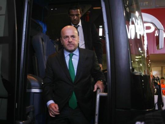 Σκληρή γλώσσα από Αλαφούζο, θέλει να μείνει ο Στραματσόνι