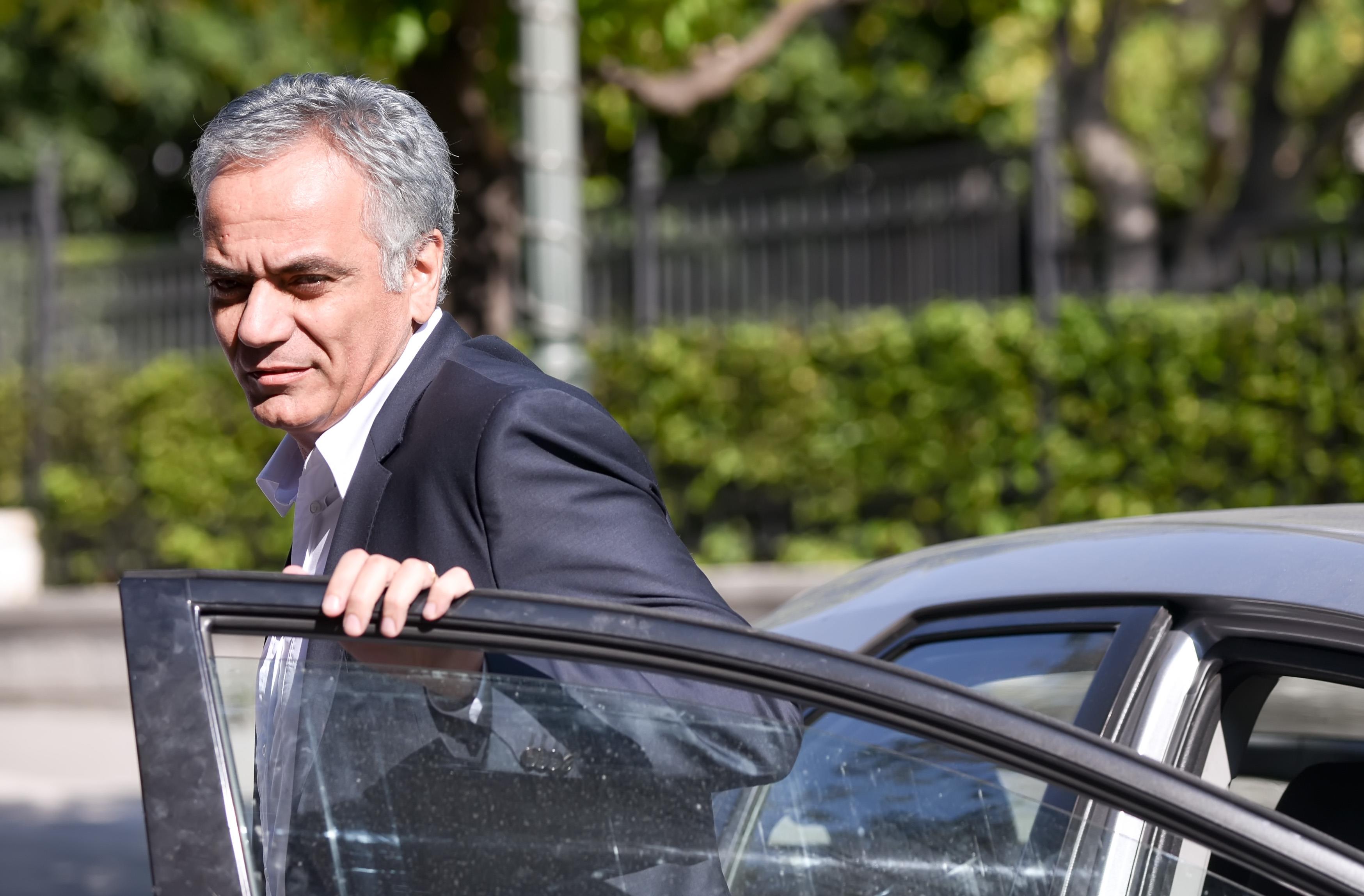 Σκουρλέτης: Θα παλέψω να μην πωληθεί το 17% της ΔΕΗ από όποια θέση είμαι