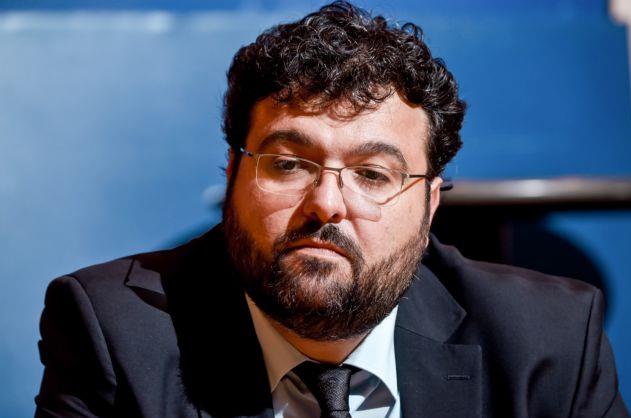 Βασιλειάδης: «Καμία παράγκα ανεκτή» – απειλή για GREXIT