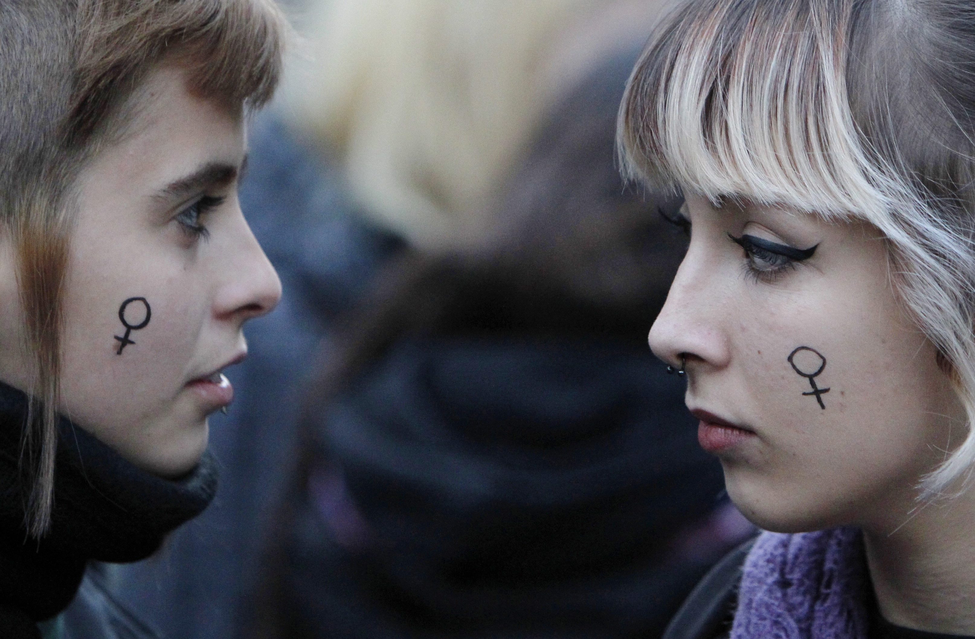 Θύματα κακοποίησης περίπου 17 εκατομμύρια γυναίκες στην ΕΕ