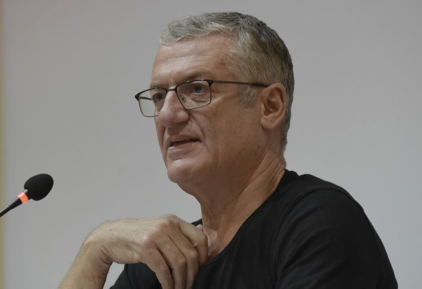 To Ελληνικό Φεστιβάλ απαντά στον Β.Θεοδωρόπουλο