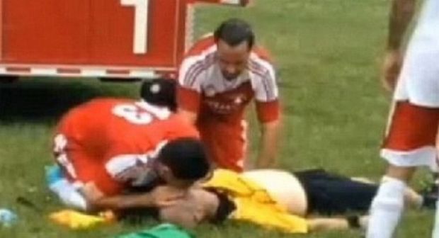 Παραμένει άφαντος ο ποδοσφαιριστής που σκότωσε διαιτητή με μία γροθιά