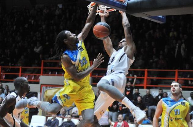 Με… φόρα από το ντέρμπι, ο Προμηθέας νίκησε και το Λαύριο