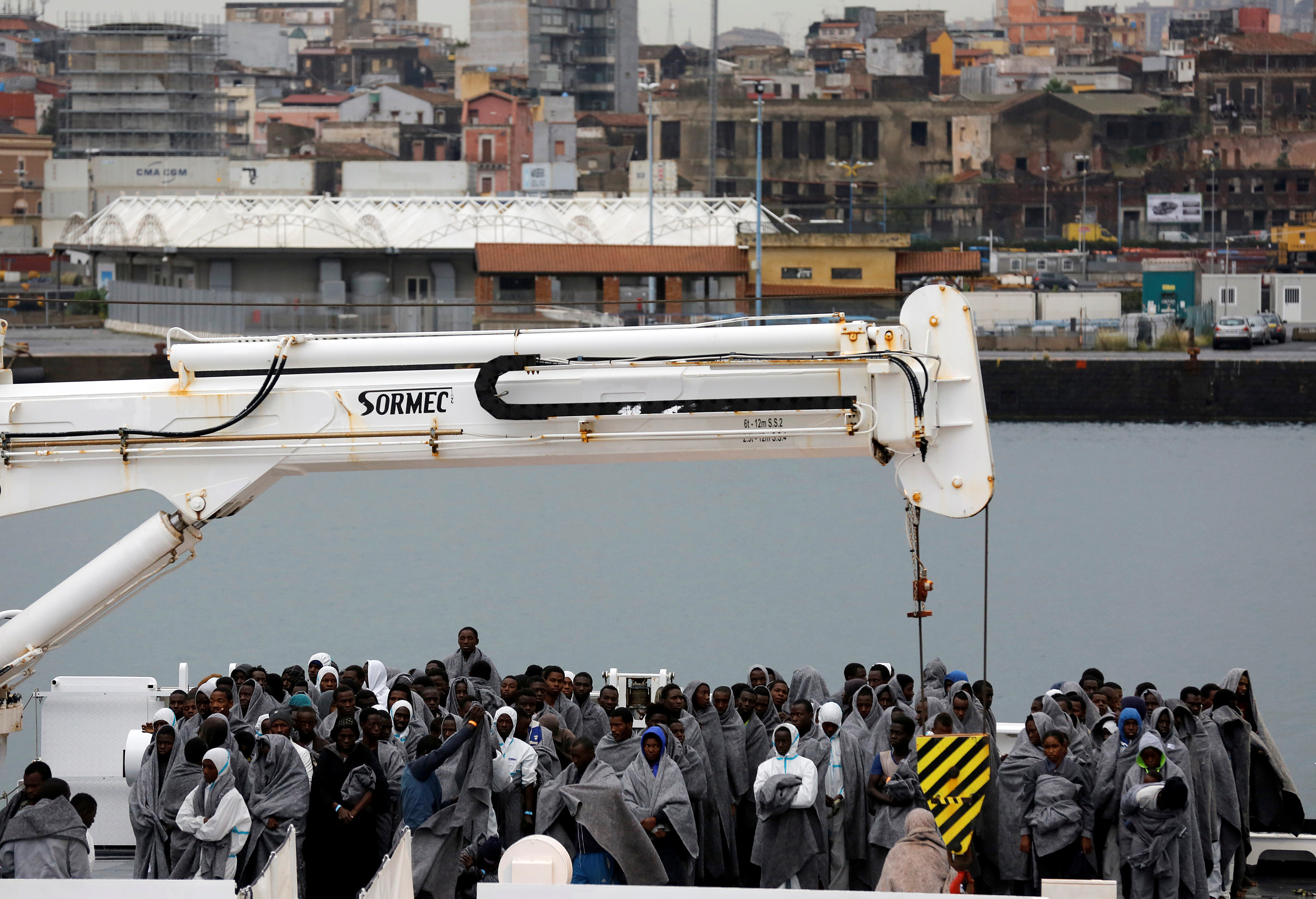 Σχεδόν 1.400 πρόσφυγες διασώθηκαν σε ένα 24ωρο στη Μεσόγειο