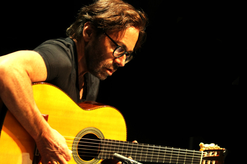 Ο Al Di Meola «συναντάει» τους Beatles στην Αθήνα