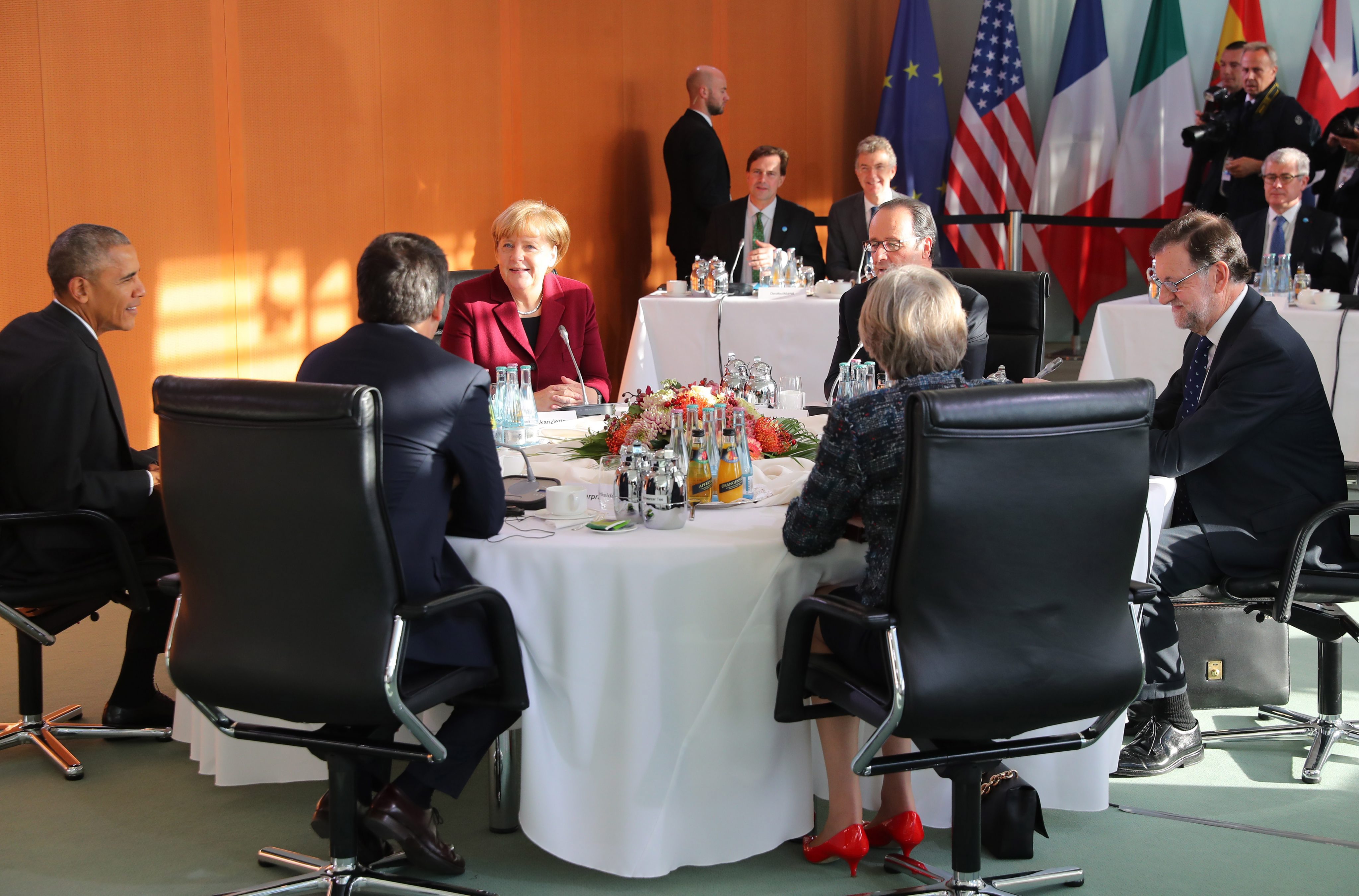 Ομπάμα και Ευρωπαίοι: Προώθηση της διατλαντικής συνεργασίας «βάσει αξιών»