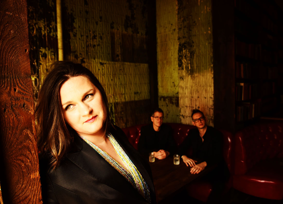 Madeleine Peyroux: Ίσως στην Αμερική να αντιμετωπίζουμε το τέλος της Δημοκρατίας