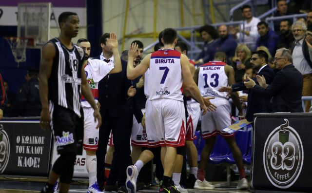 Ήττα-σοκ για τον ΠΑΟΚ στα Τρίκαλα, «απόλυτη» η ΑΕΚ