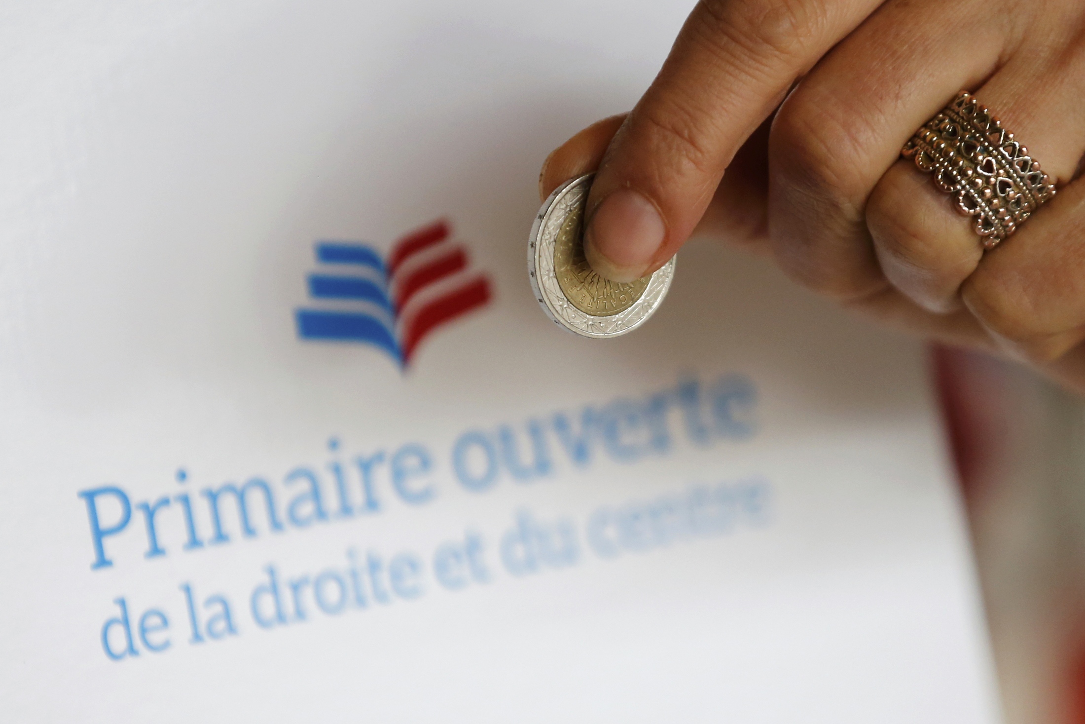 Υποψήφιο για την προεδρία εκλέγει η γαλλική κεντροδεξιά
