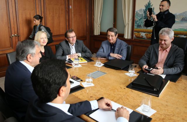 Κρίσιμης σημασίας συνάντηση Αναστασιάδη – Ακιντζί για το εδαφικό