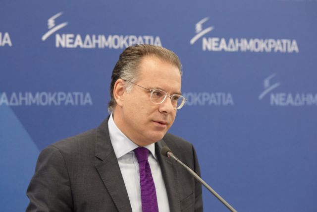 Κουμουτσάκος: Να συνεχιστεί η προσπάθεια για επανένωση της Κύπρου