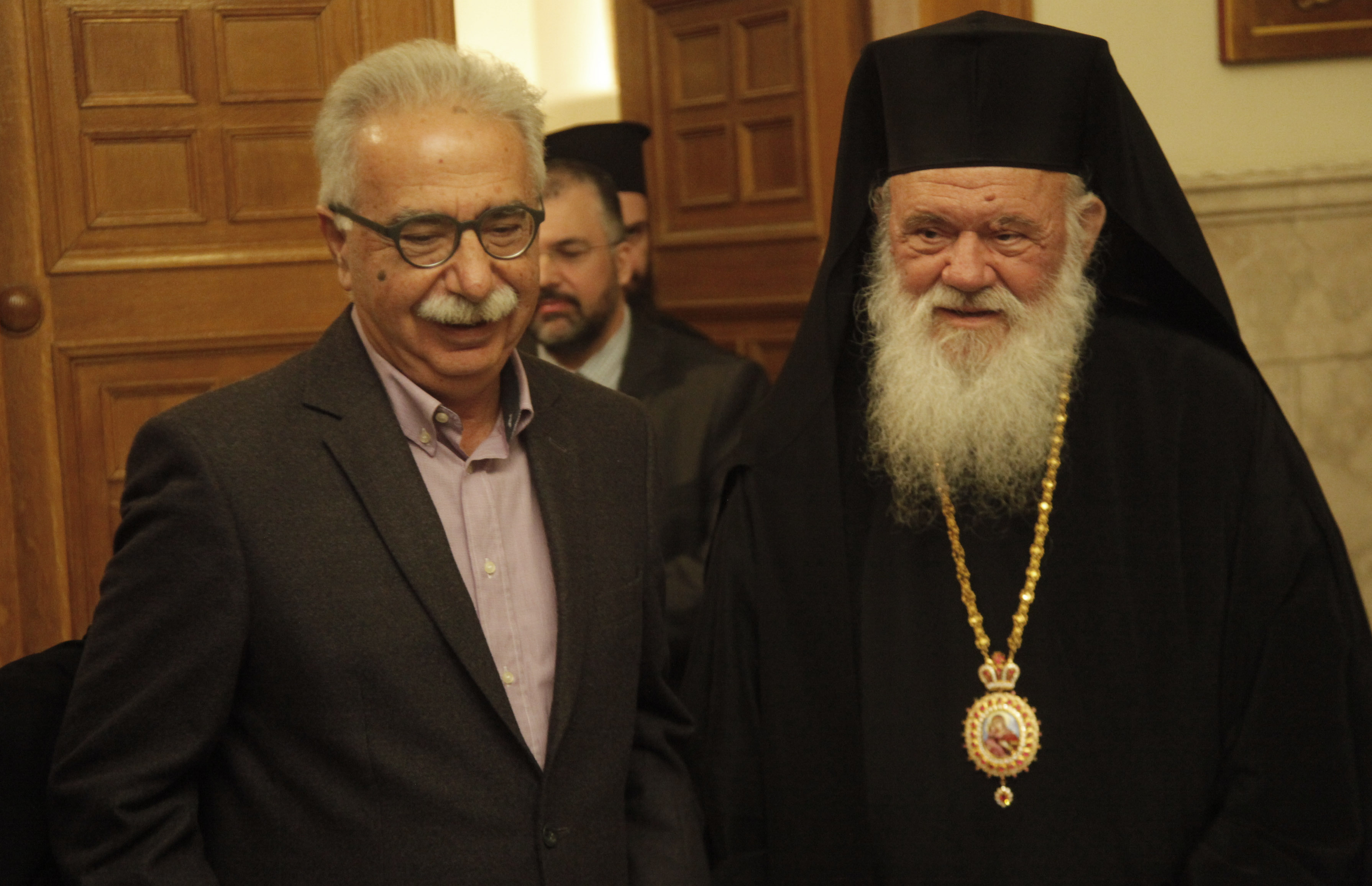 «Σε καλό κλίμα» η συνάντηση Ιερωνύμου – Γαβρόγλου