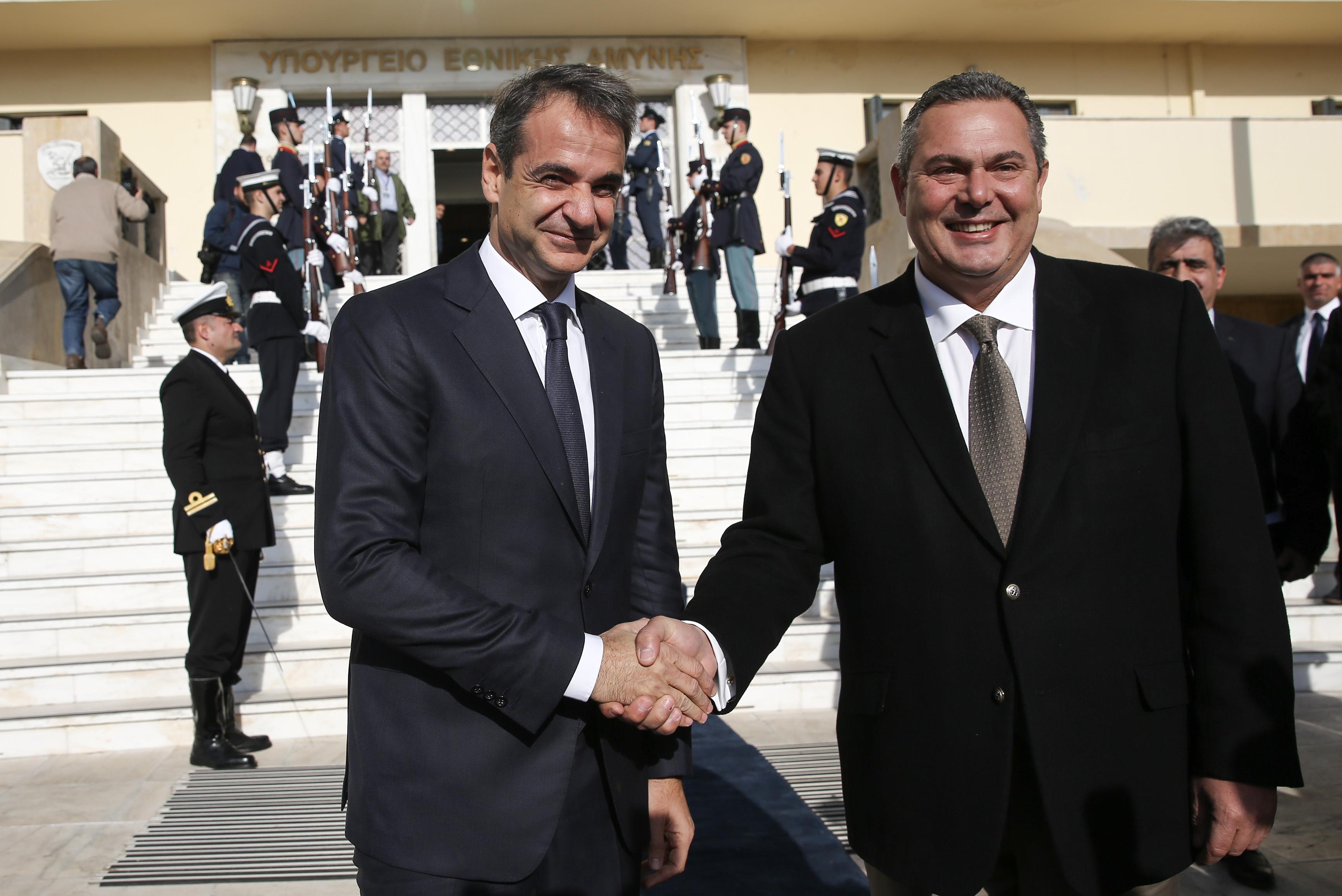 Γεωργιάδης: Η ΝΔ στηρίζει υποχρεωτική στράτευση στα 18