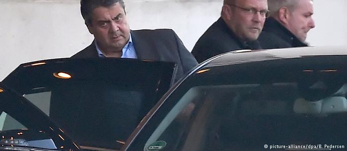 Περιμένοντας τον Ζίγκμαρ Γκάμπριελ