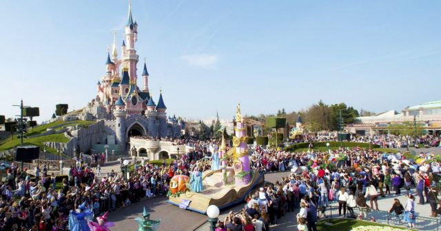 Eurodisney, Λεωφόρος Ηλυσίων Πεδίων οι στόχοι των συλληφθέντων στο Παρίσι