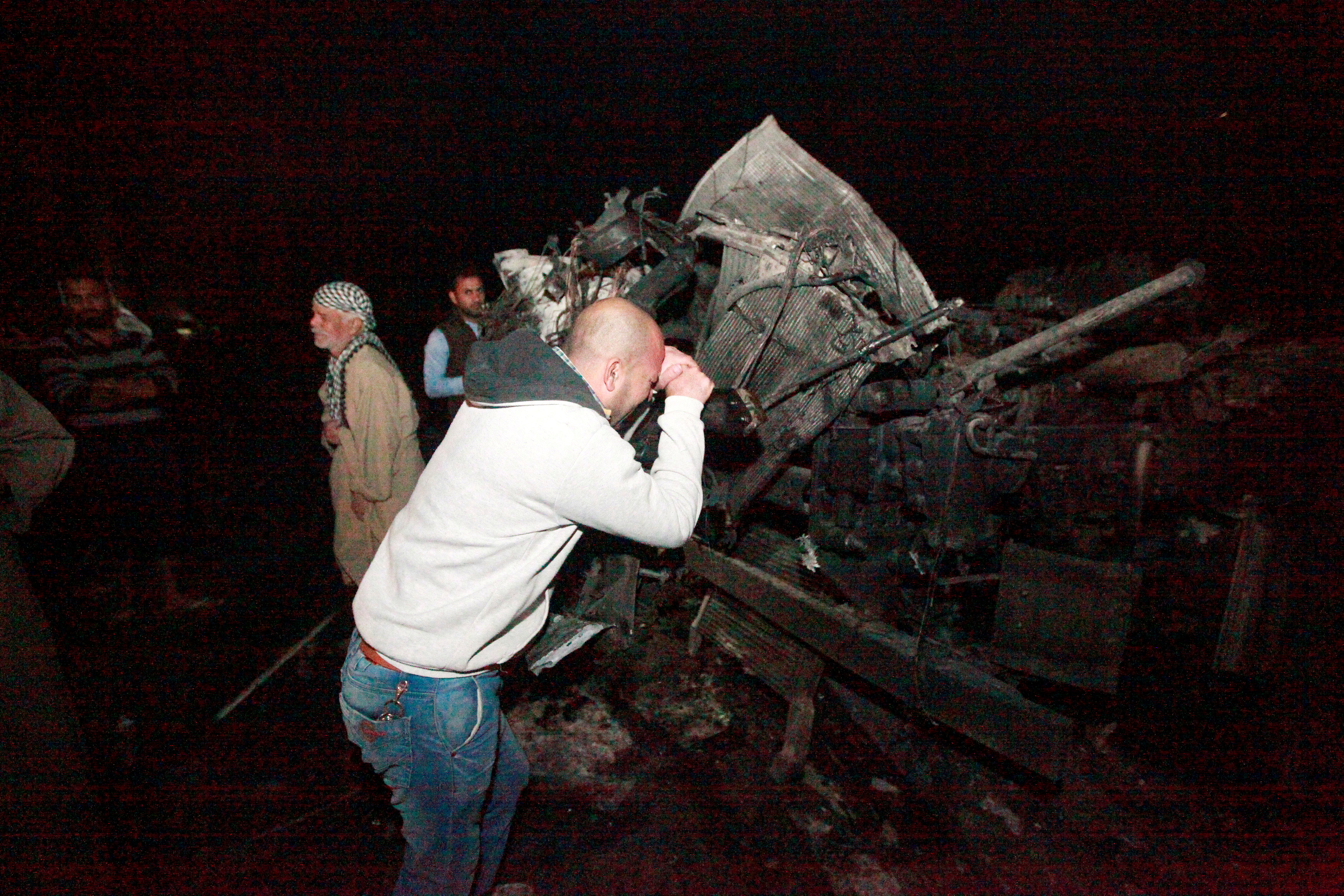 Εκατόμβη σε επίθεση της ISIS με στόχο Ιρανούς σιίτες προσκυνητές στο Ιράκ